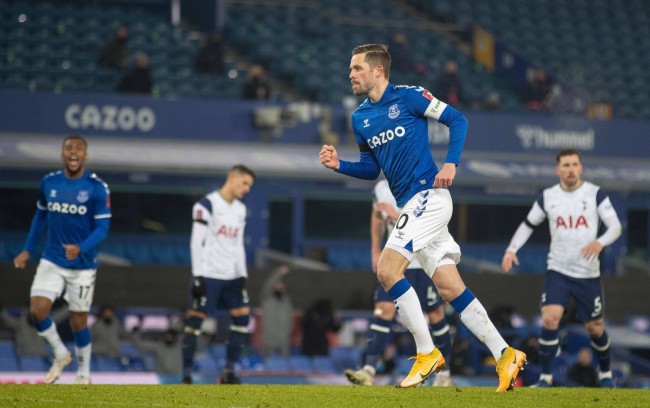 韩佳奇作为 韩佳奇作为